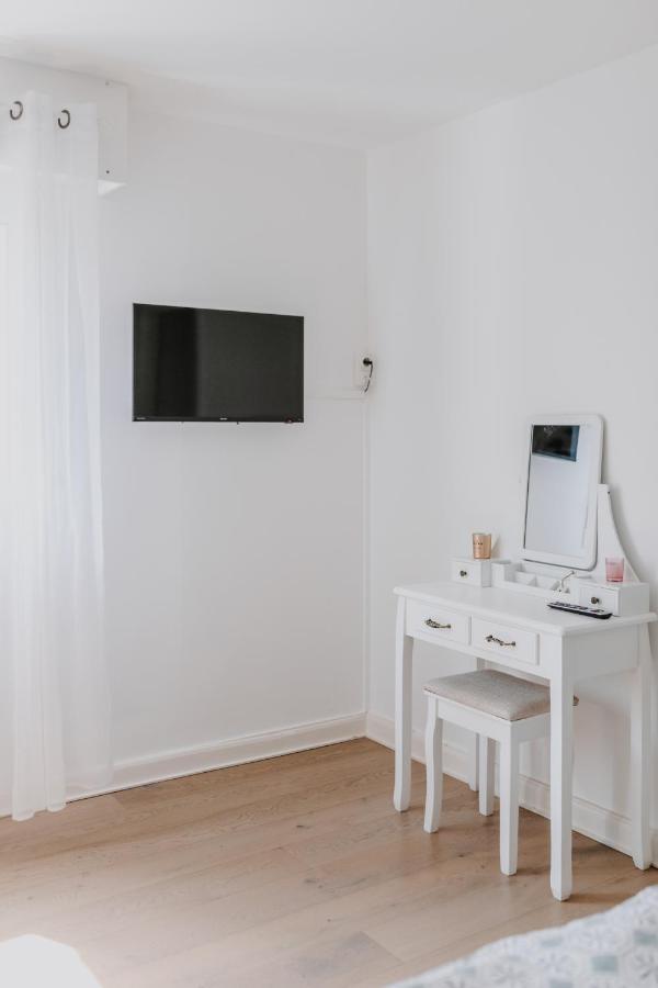 Ferienwohnung Le Cosy Avec Piscine, Balcon Et Parking Trouville-sur-Mer Exterior foto
