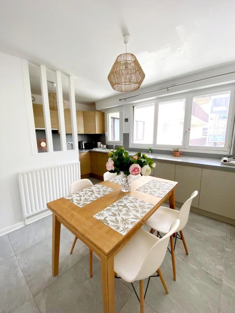 Ferienwohnung Le Cosy Avec Piscine, Balcon Et Parking Trouville-sur-Mer Exterior foto